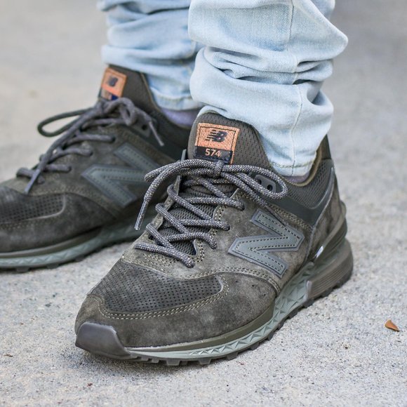 Balance 574 Sport Suede In Olive Green 